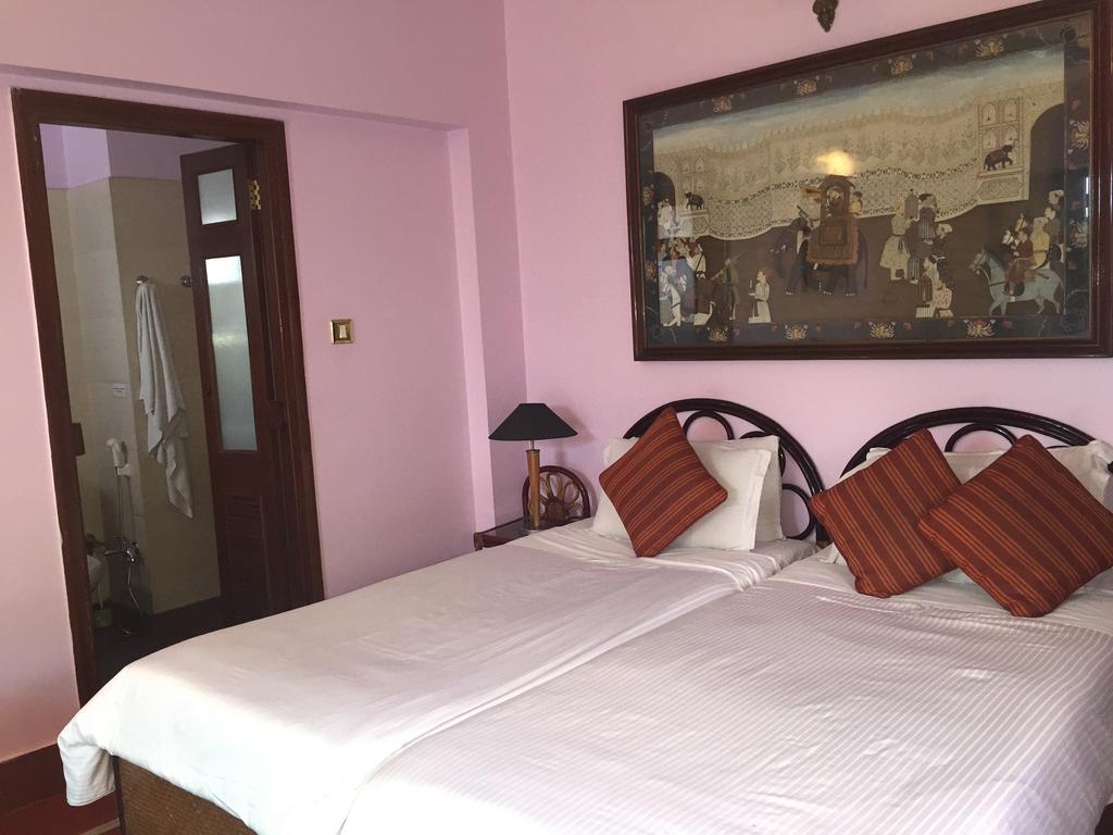 Master Bed And Breakfast New Delhi Ruang foto