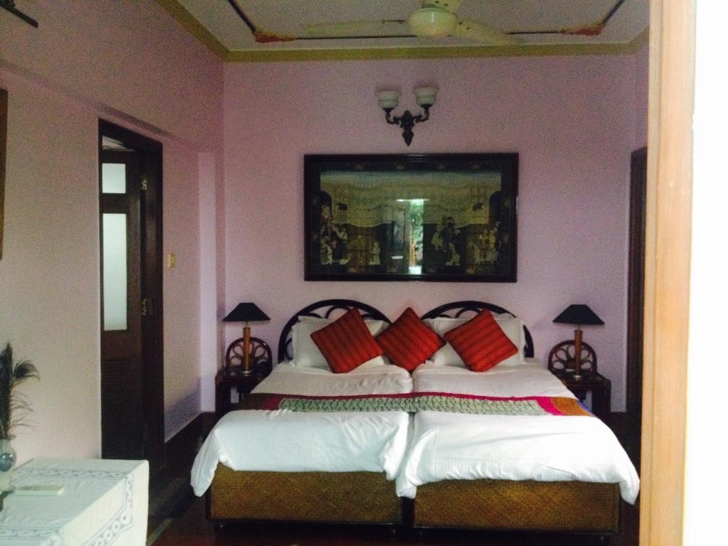 Master Bed And Breakfast New Delhi Ruang foto