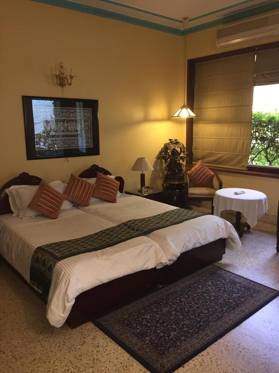 Master Bed And Breakfast New Delhi Ruang foto